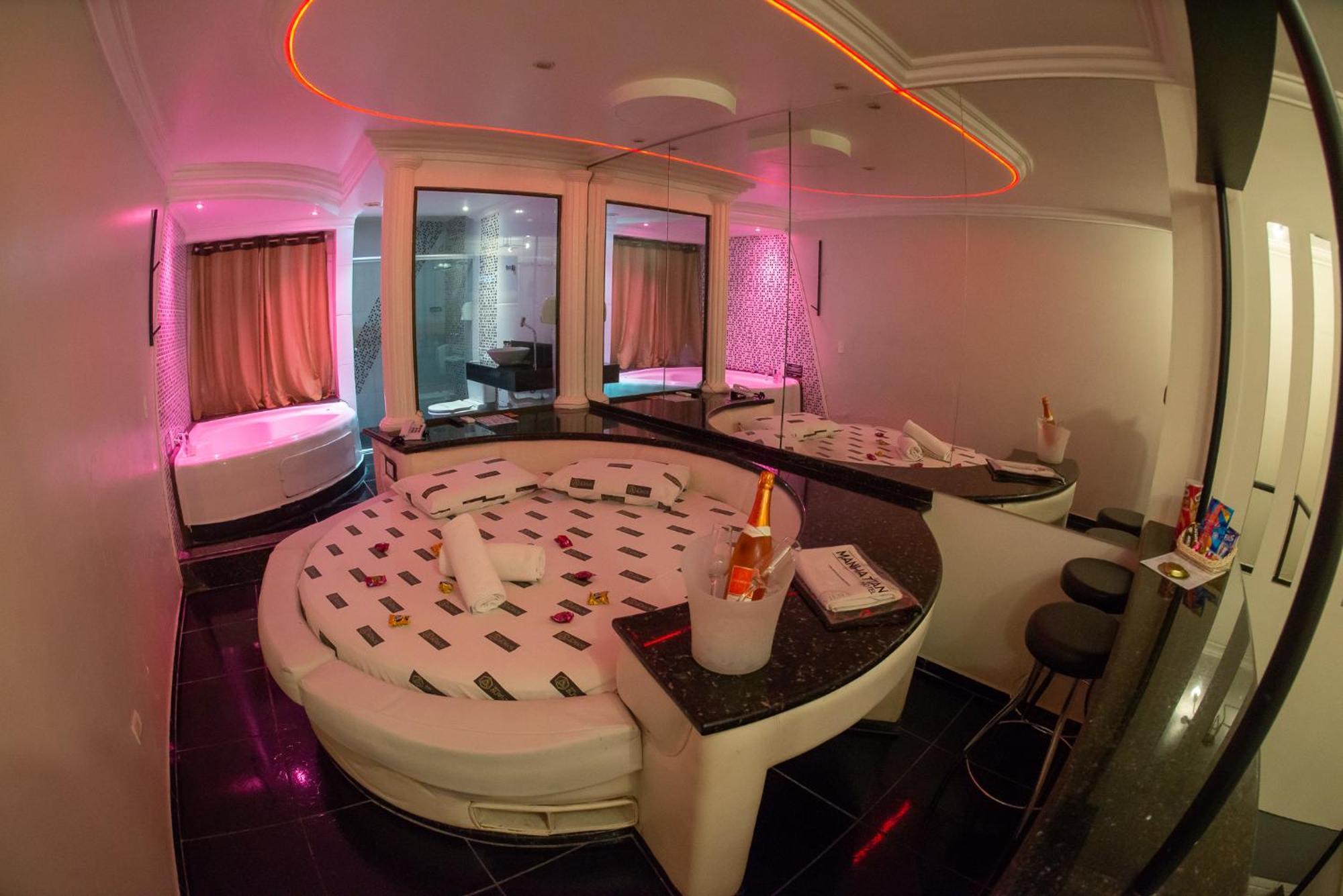 Manhattan Motel (Adults Only) Porto Alegre Exterior foto